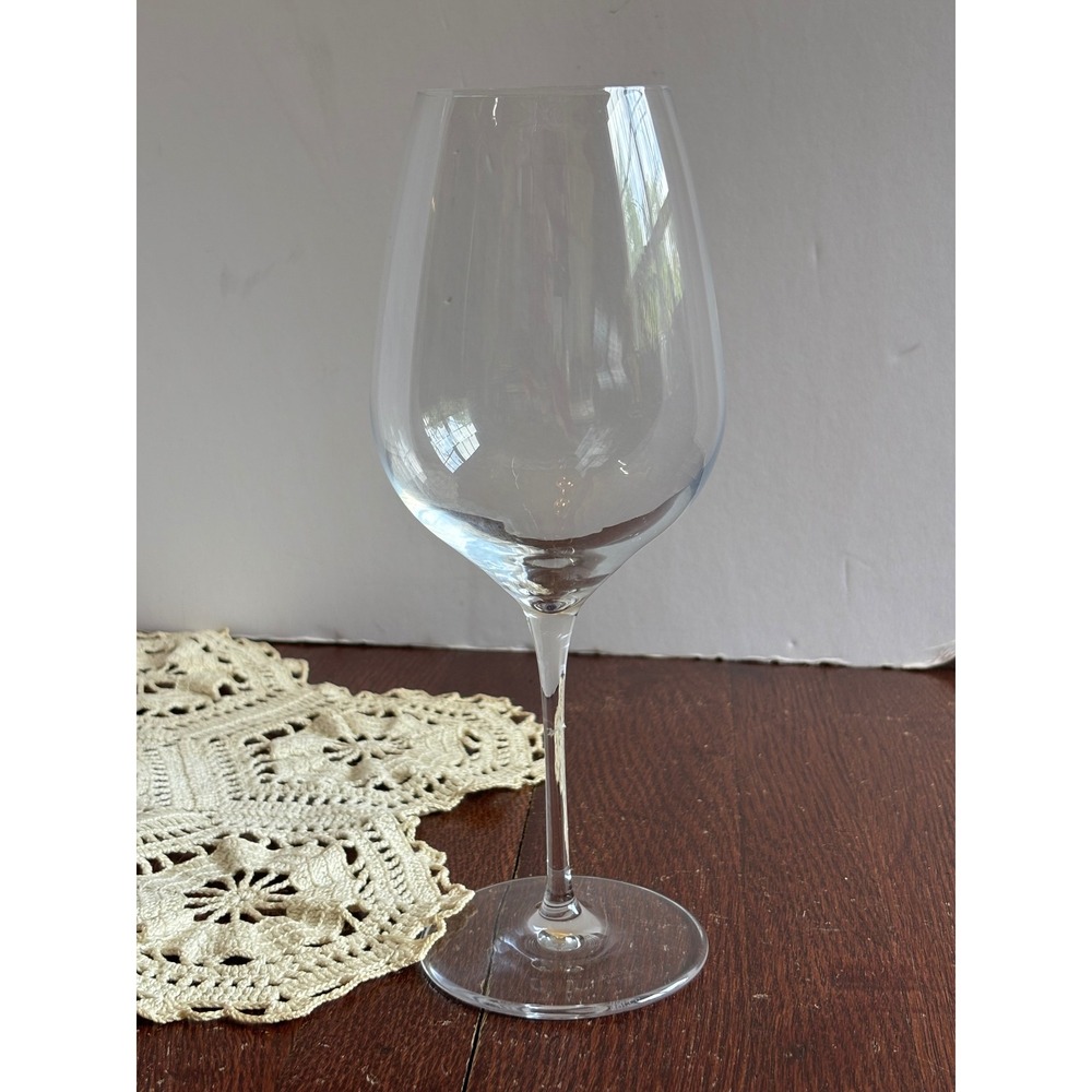 Bormioli Rocco Italy Clear Crystal Wine Glass Elegant Stemware 9.75 Inch
